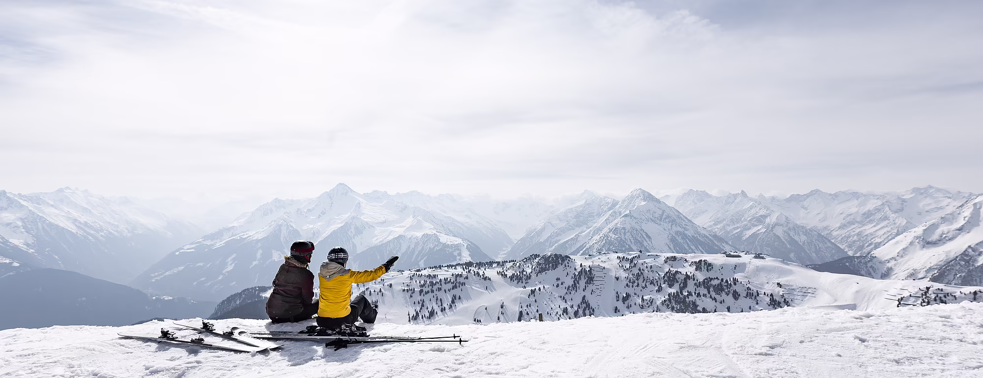 Skifahren im Winter © W9 Studios / Lorenz Seiwald