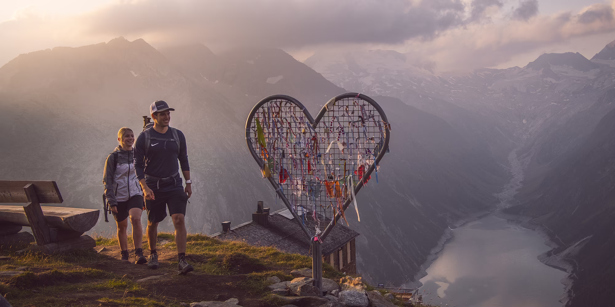 Wanderung zur Olpererhütte im Sommer © Archiv TVB Mayrhofen / Dominic Ebenbichler
